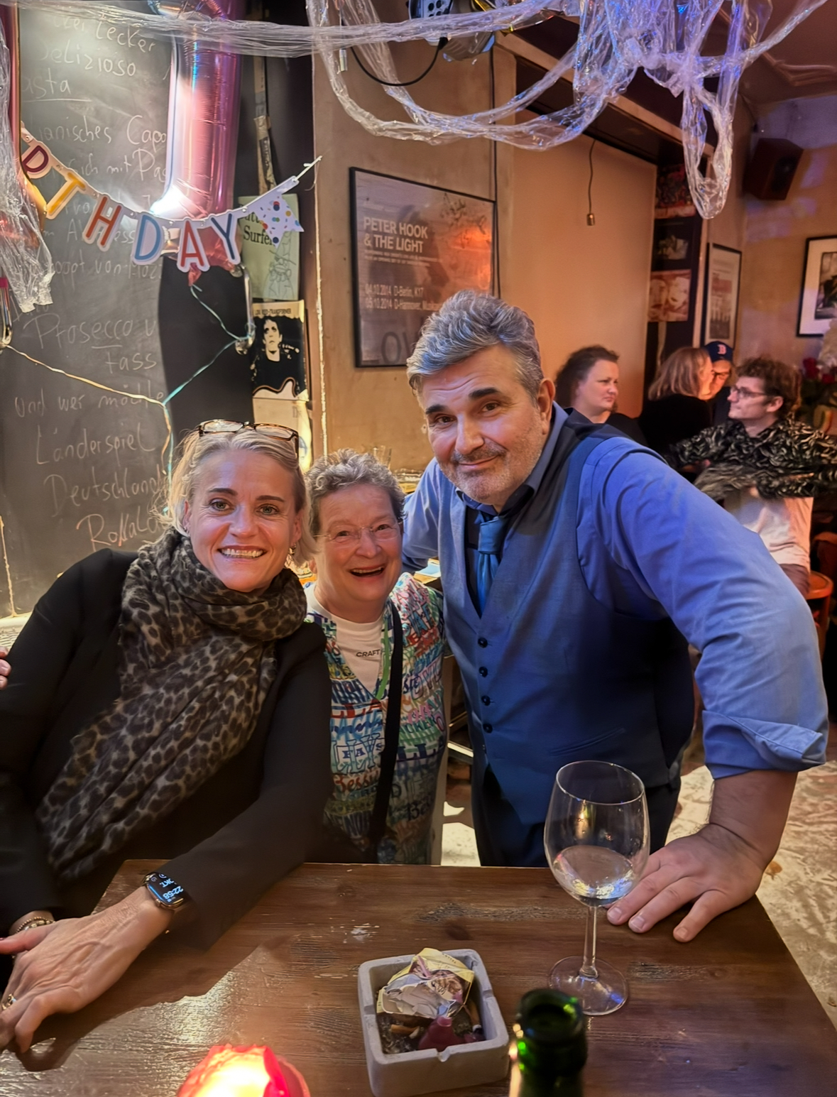 Foto aus dem Posh Teckel: Bernd Begemann und Judith