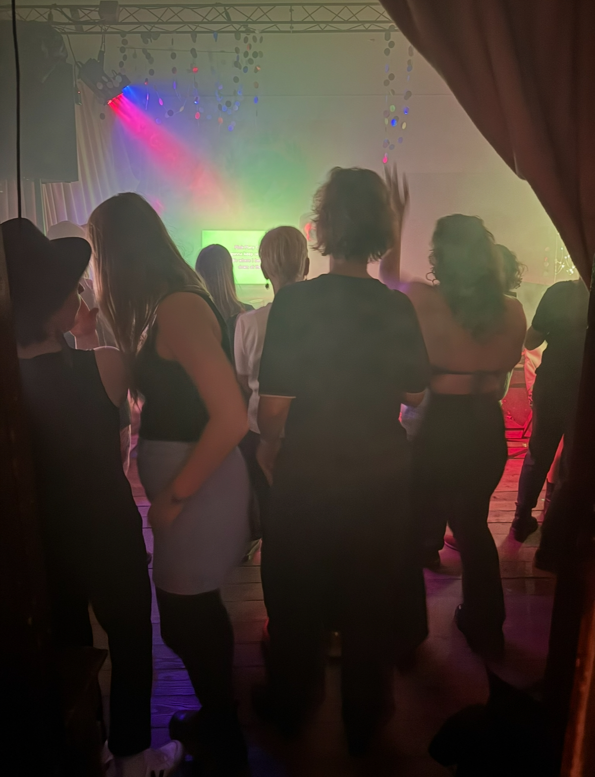 Foto aus dem Posh Teckel: Musik und Gäste im Posh Teckel